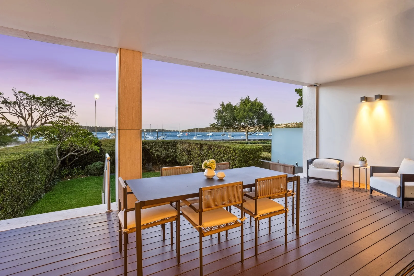 NEW SOUTH HEAD ROAD, ROSE BAY